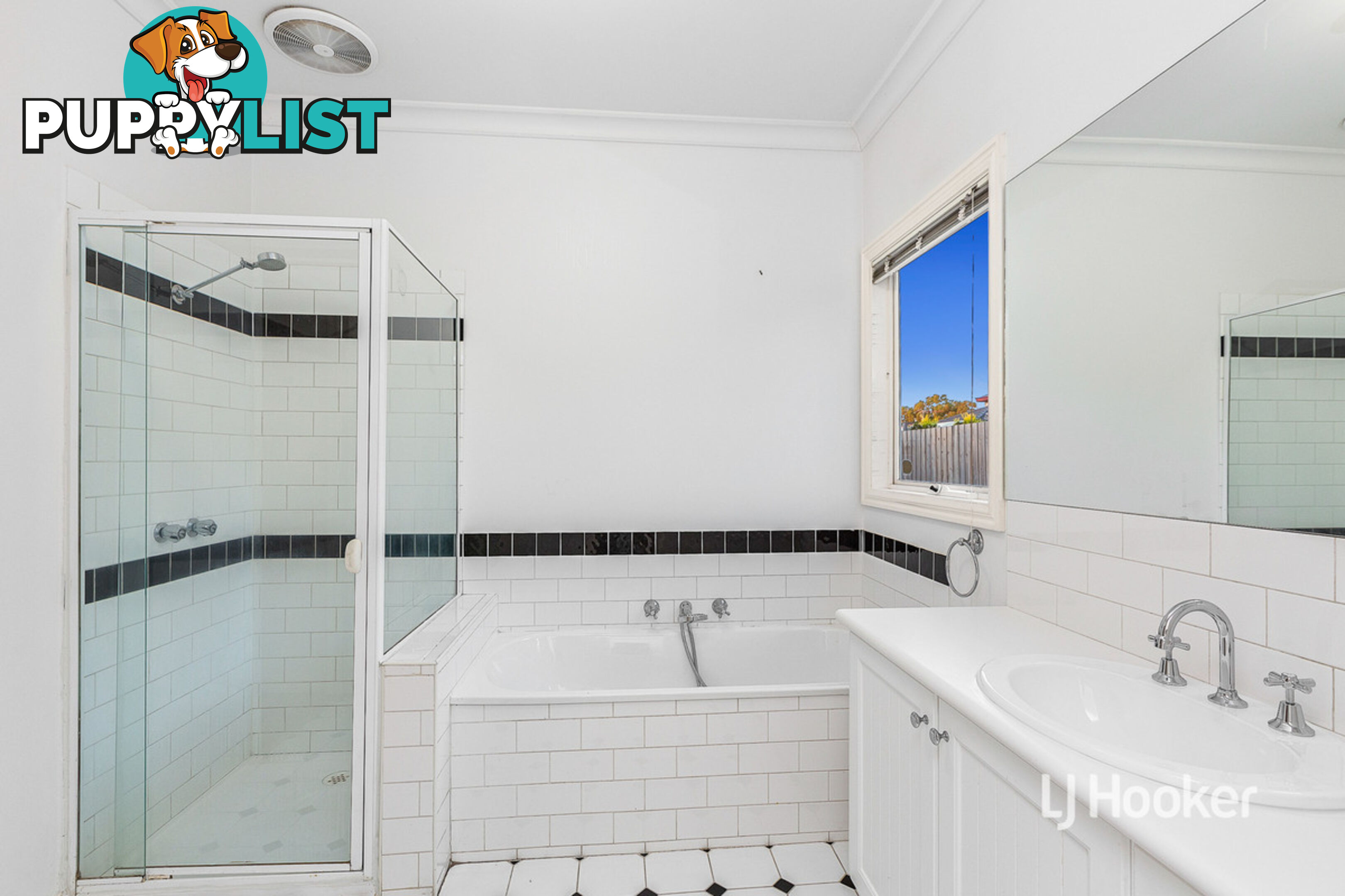 24 Neptune Drive POINT COOK VIC 3030