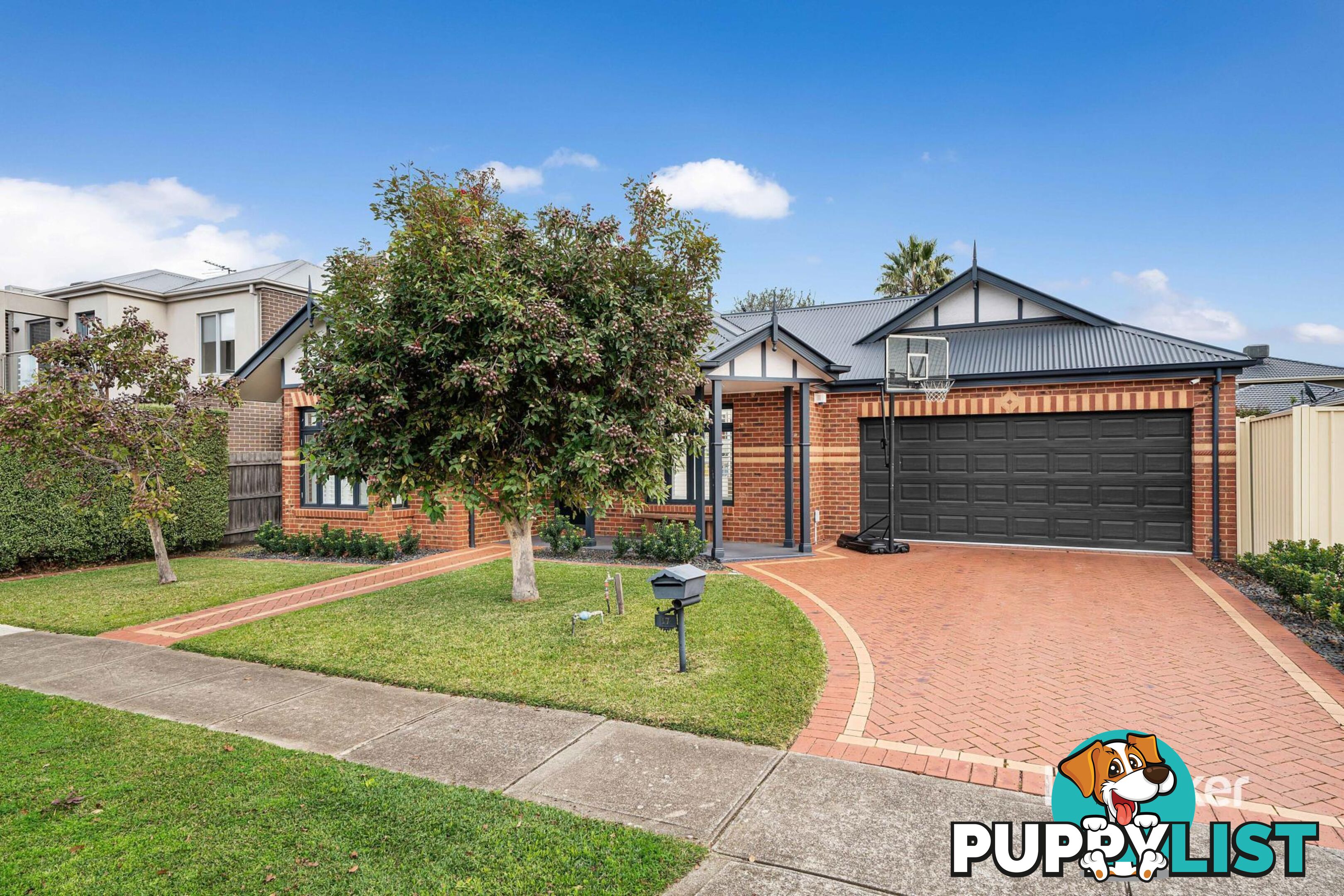 17 Creswick Drive POINT COOK VIC 3030