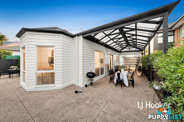 6 Dorrington Street POINT COOK VIC 3030