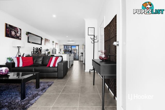 40 Astley Drive STRATHTULLOH VIC 3338