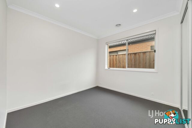 18 Yalmy Avenue WOLLERT VIC 3750