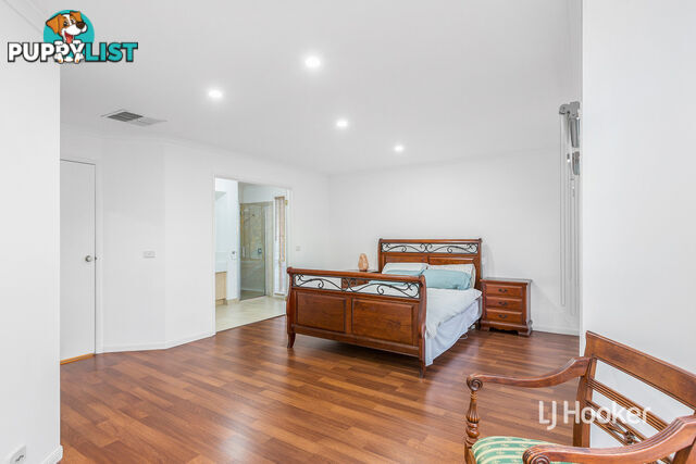 14 Neptune Drive POINT COOK VIC 3030