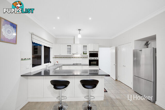 34 Sumner Crescent POINT COOK VIC 3030