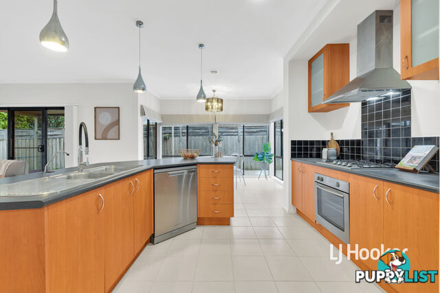 5 Dorrington Street POINT COOK VIC 3030