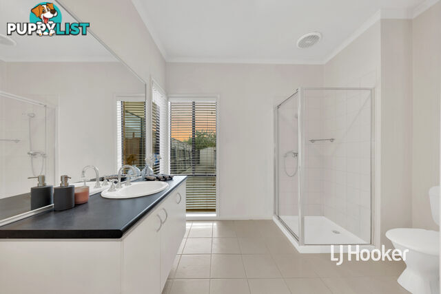 5 Dorrington Street POINT COOK VIC 3030