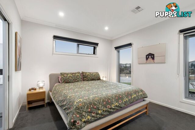 31 Namadgi Crescent TRUGANINA VIC 3029