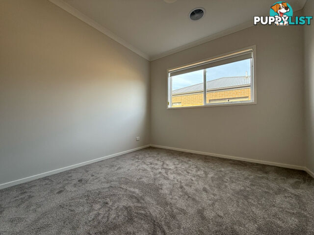 11 Xenia Street MANOR LAKES VIC 3024