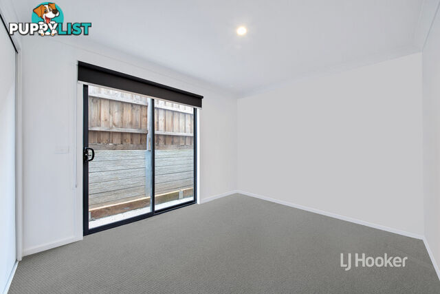 37/14 Outlook Way SUNBURY VIC 3429