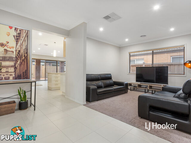 15 Statesman Way POINT COOK VIC 3030