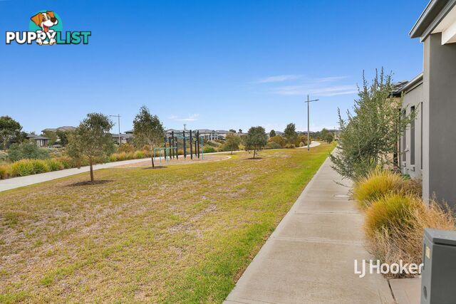 21 Fox Walk TRUGANINA VIC 3029