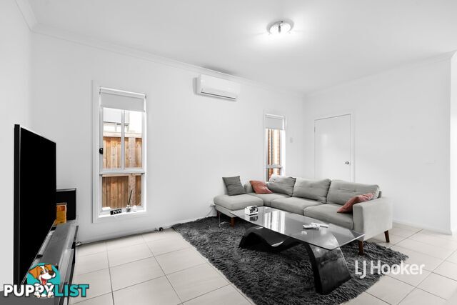 21 Fox Walk TRUGANINA VIC 3029