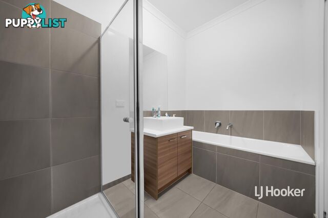 21 Fox Walk TRUGANINA VIC 3029