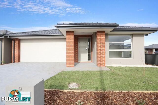 9 Abbeygate Drive WERRIBEE VIC 3030