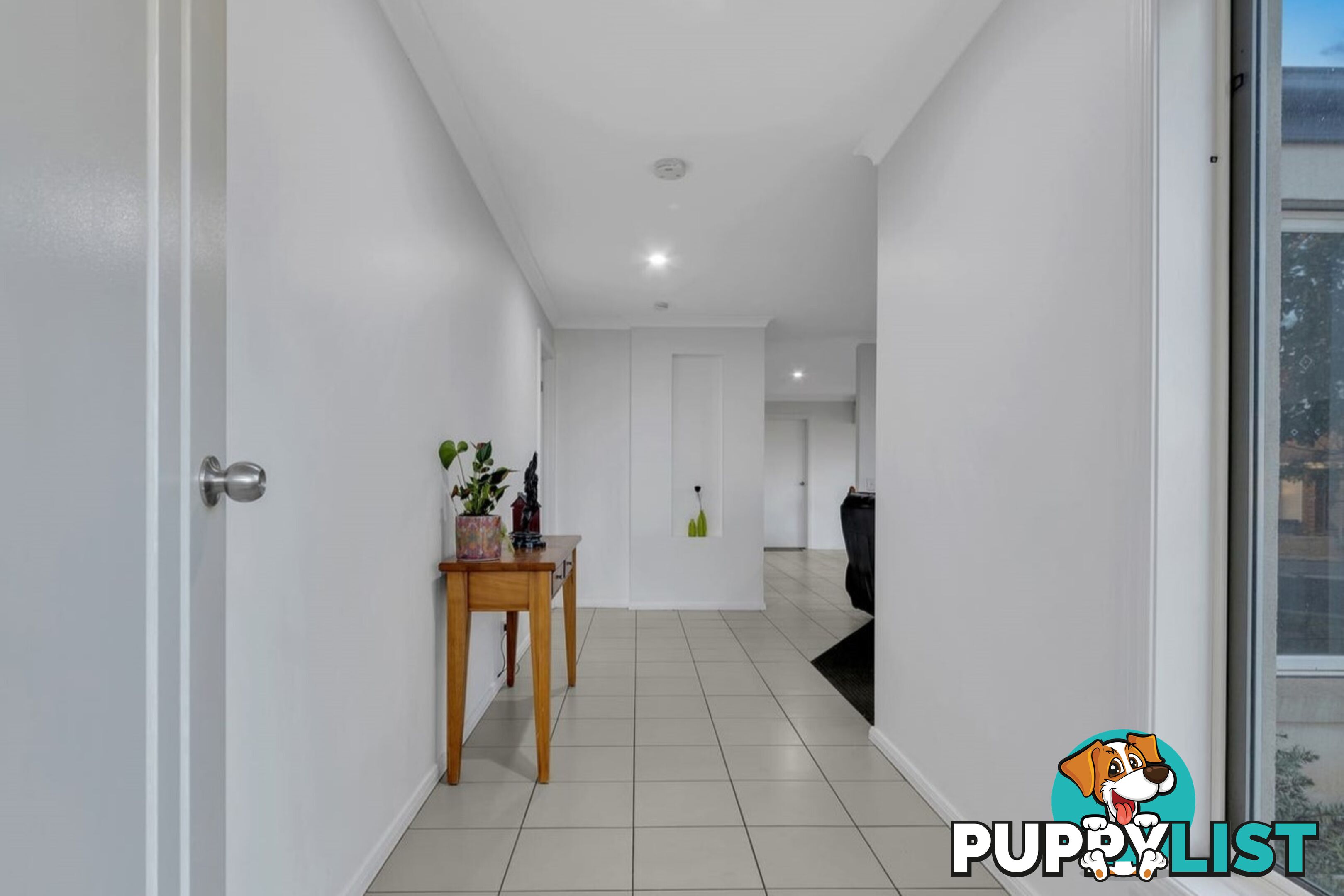 18 Carisbrook Circuit TRUGANINA VIC 3029