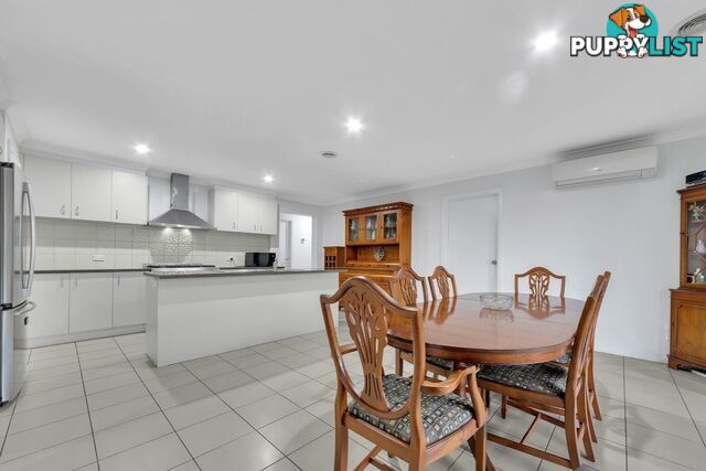 18 Carisbrook Circuit TRUGANINA VIC 3029