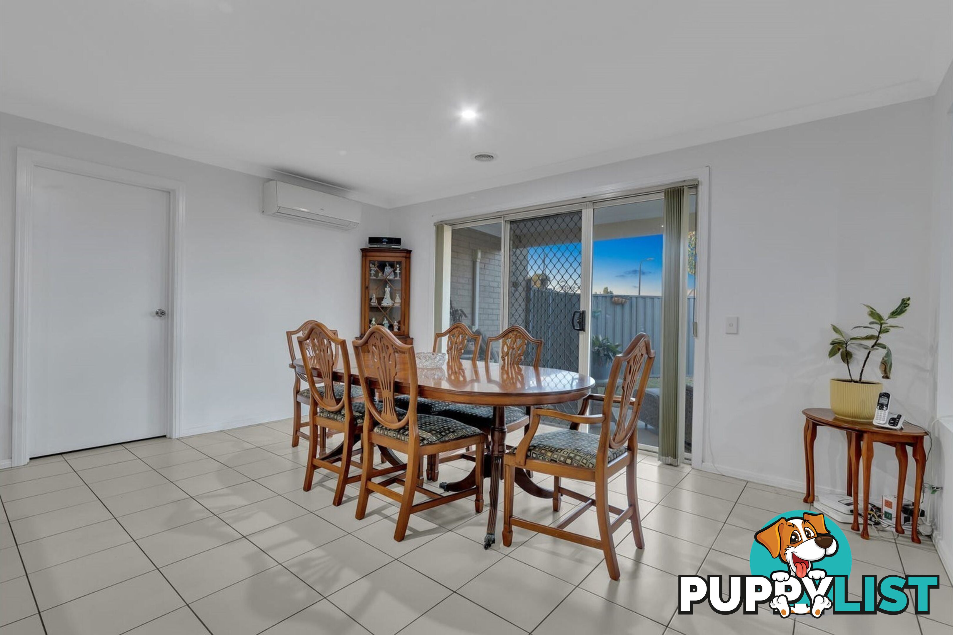 18 Carisbrook Circuit TRUGANINA VIC 3029