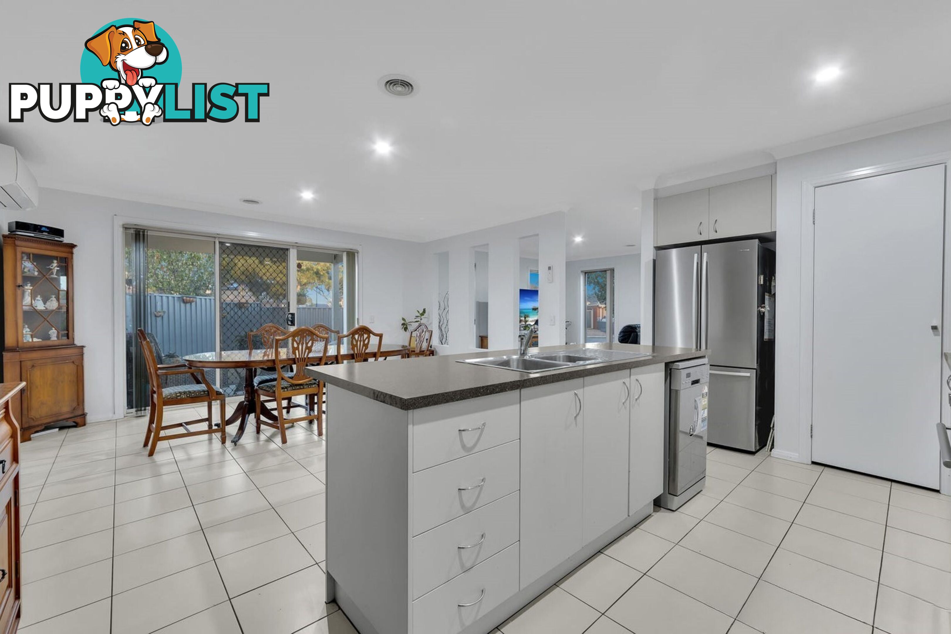 18 Carisbrook Circuit TRUGANINA VIC 3029