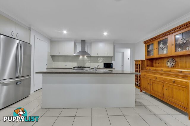 18 Carisbrook Circuit TRUGANINA VIC 3029