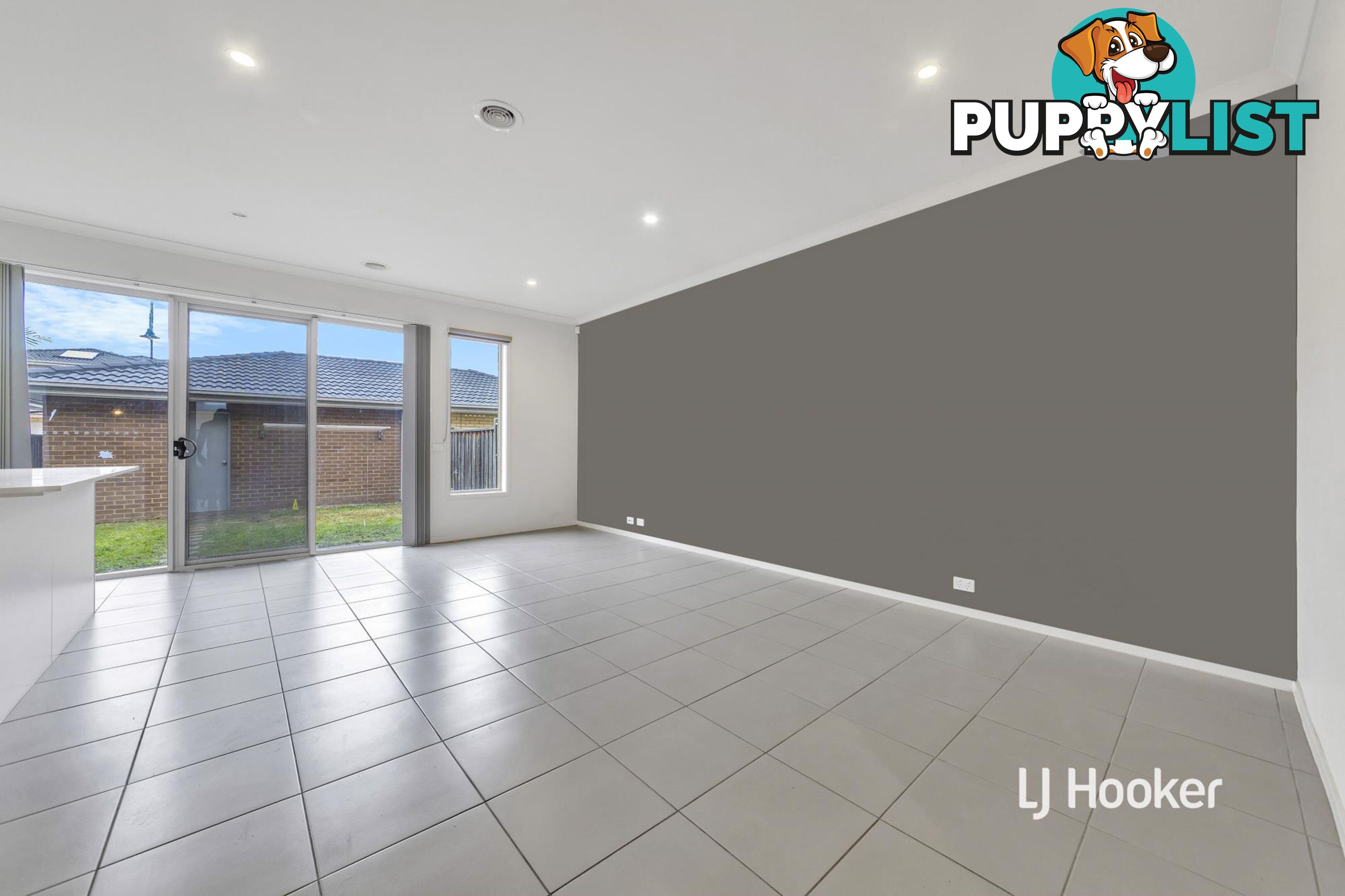 4 Broadbeach Circuit SANCTUARY LAKES VIC 3030