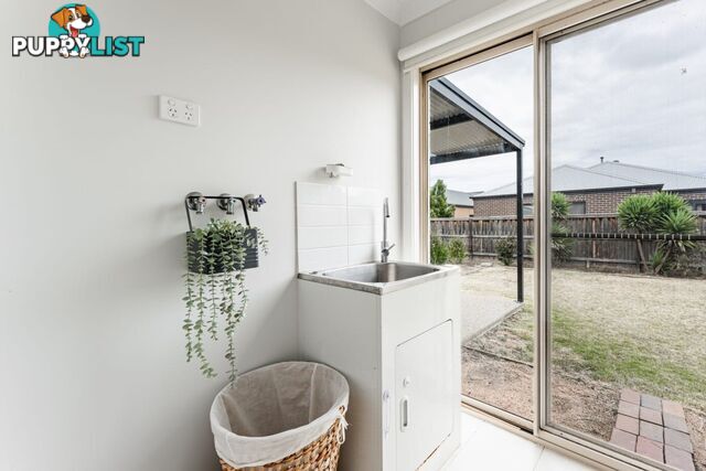37 Taworri Crescent WERRIBEE VIC 3030