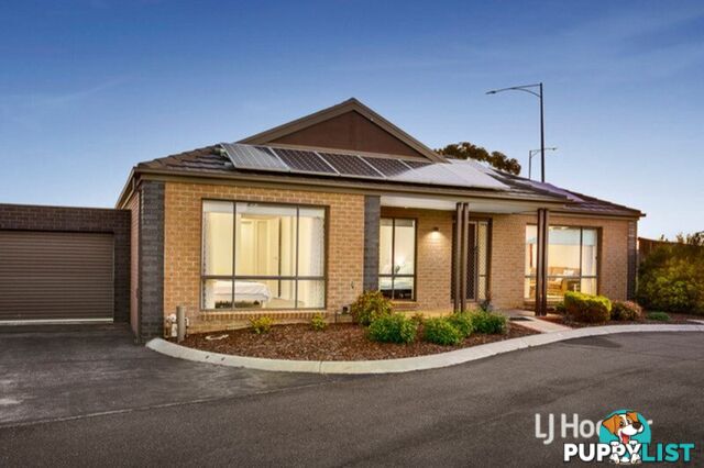 15/3 Campaspe Way POINT COOK VIC 3030