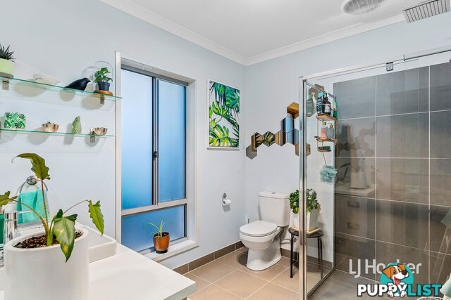 4 Forum Way POINT COOK VIC 3030