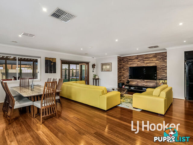 8 Grenache Street POINT COOK VIC 3030