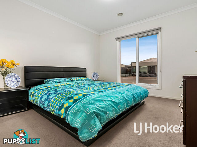 8 Grenache Street POINT COOK VIC 3030