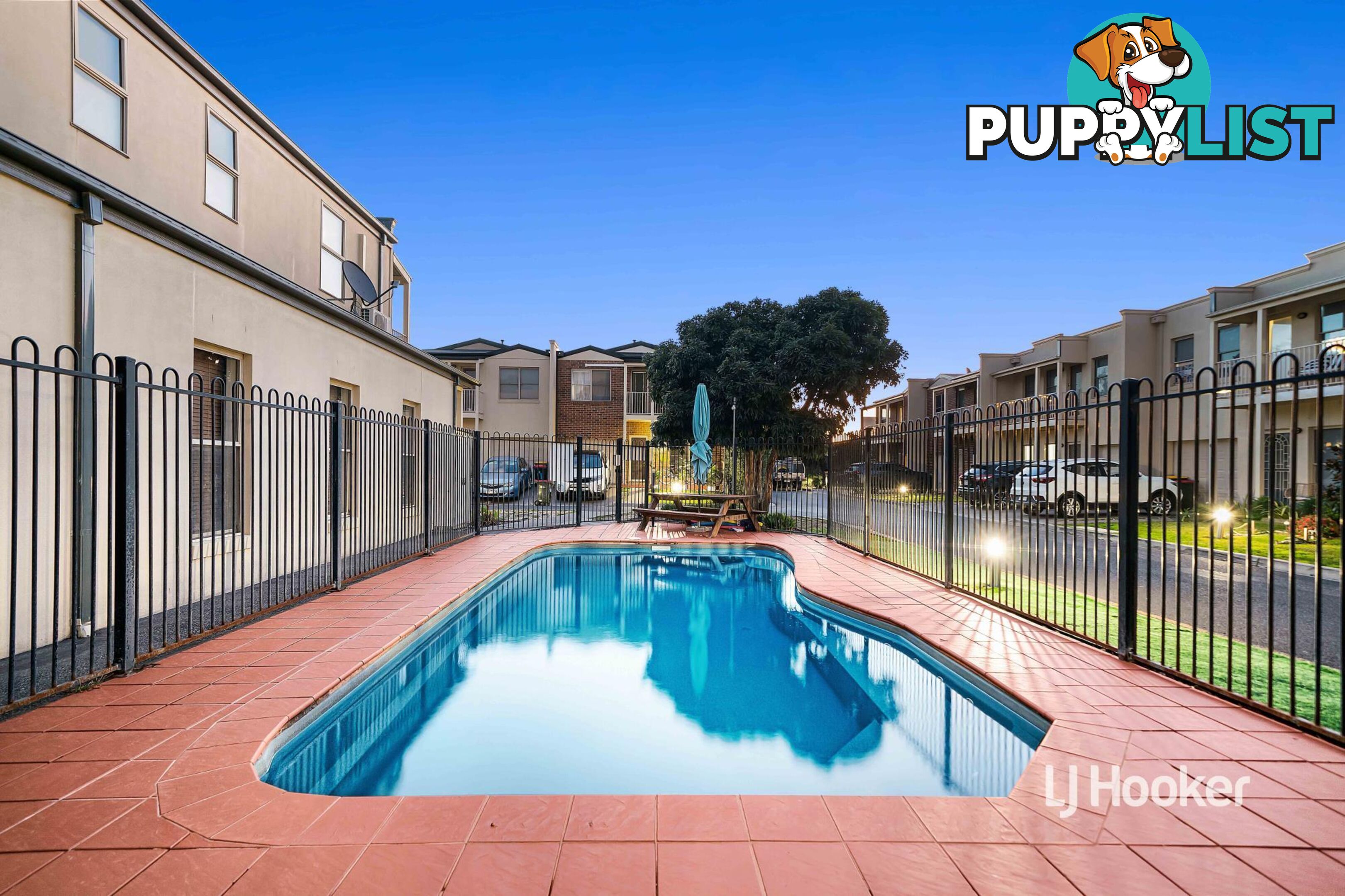 13/14 Mickleton Grove POINT COOK VIC 3030