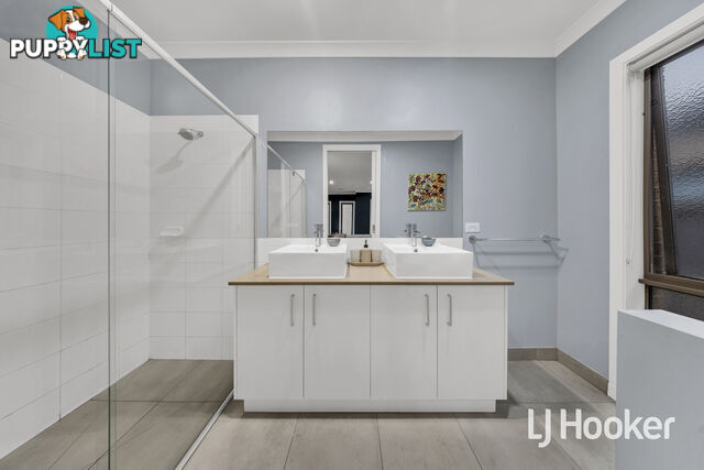 13 Denman Drive POINT COOK VIC 3030