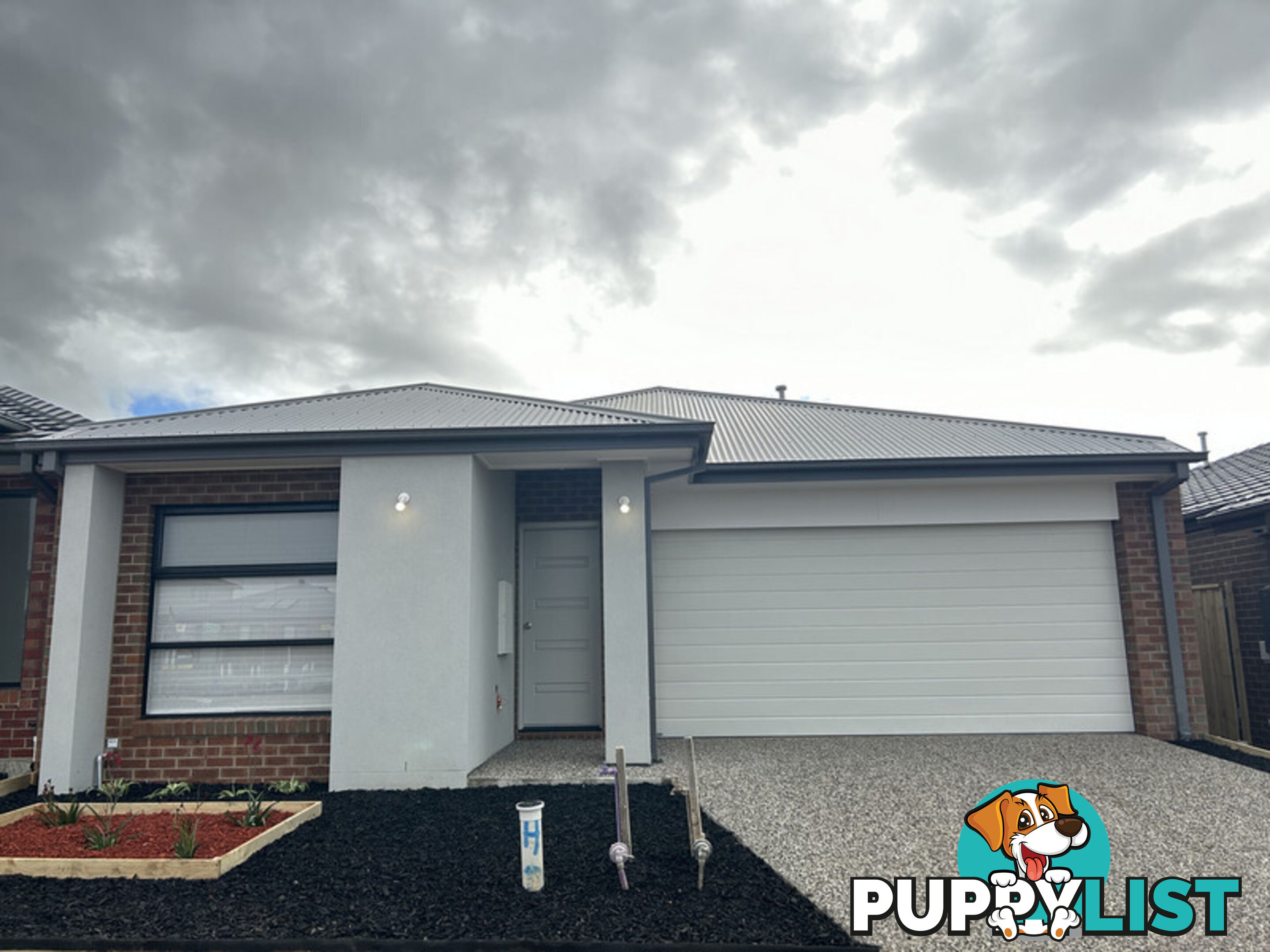 16 Petersborough Rise WERRIBEE VIC 3030