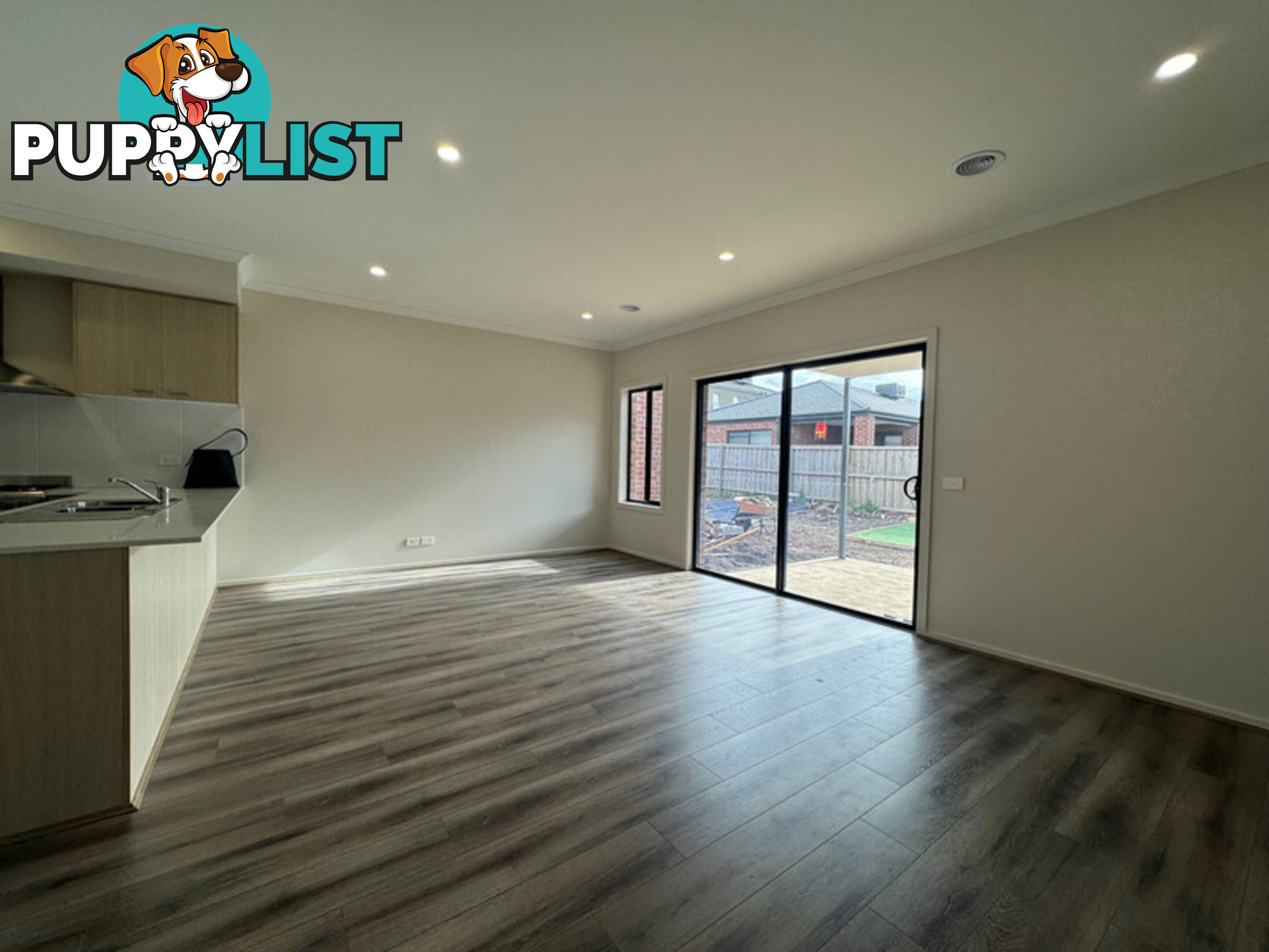 16 Petersborough Rise WERRIBEE VIC 3030