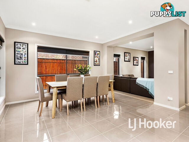 16 Tamborine Avenue POINT COOK VIC 3030