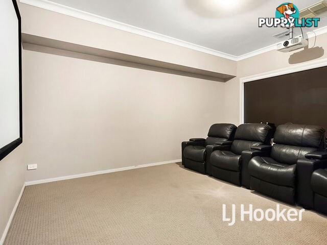 16 Tamborine Avenue POINT COOK VIC 3030