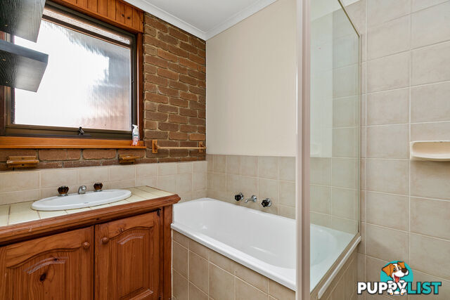 28 Grant Avenue WERRIBEE VIC 3030