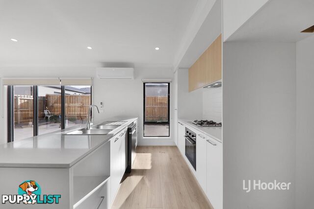 19 Grangehill Mews WYNDHAM VALE VIC 3024