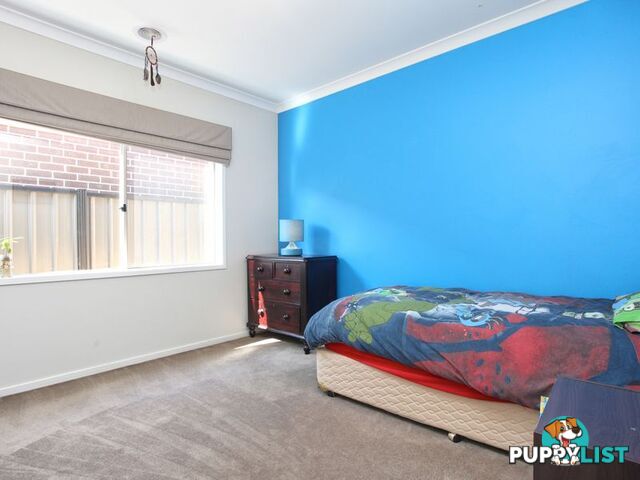 33 Breasley Parkway POINT COOK VIC 3030