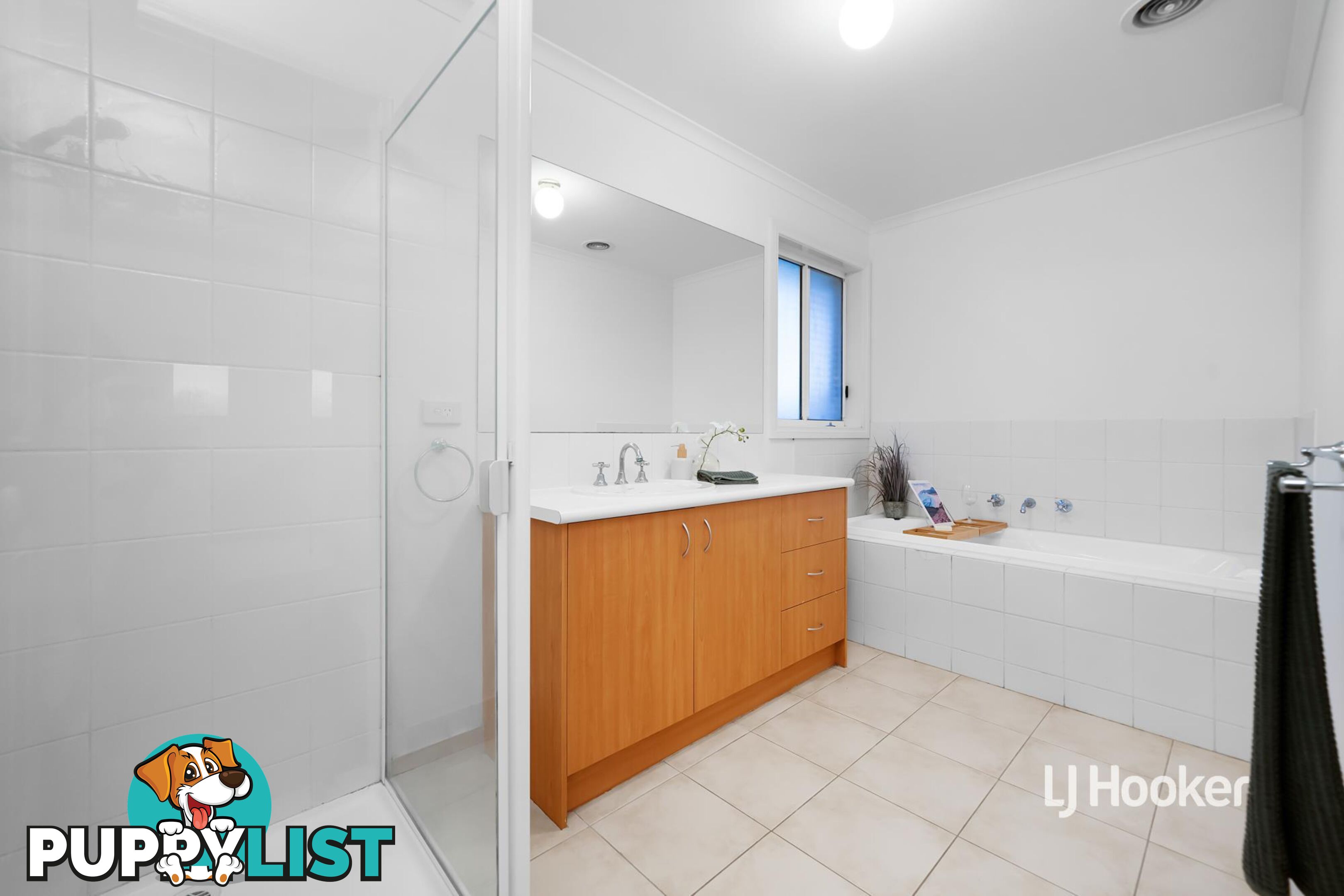 104 Foxwood Drive POINT COOK VIC 3030