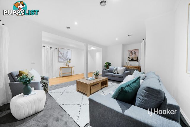 104 Foxwood Drive POINT COOK VIC 3030