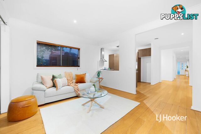 104 Foxwood Drive POINT COOK VIC 3030