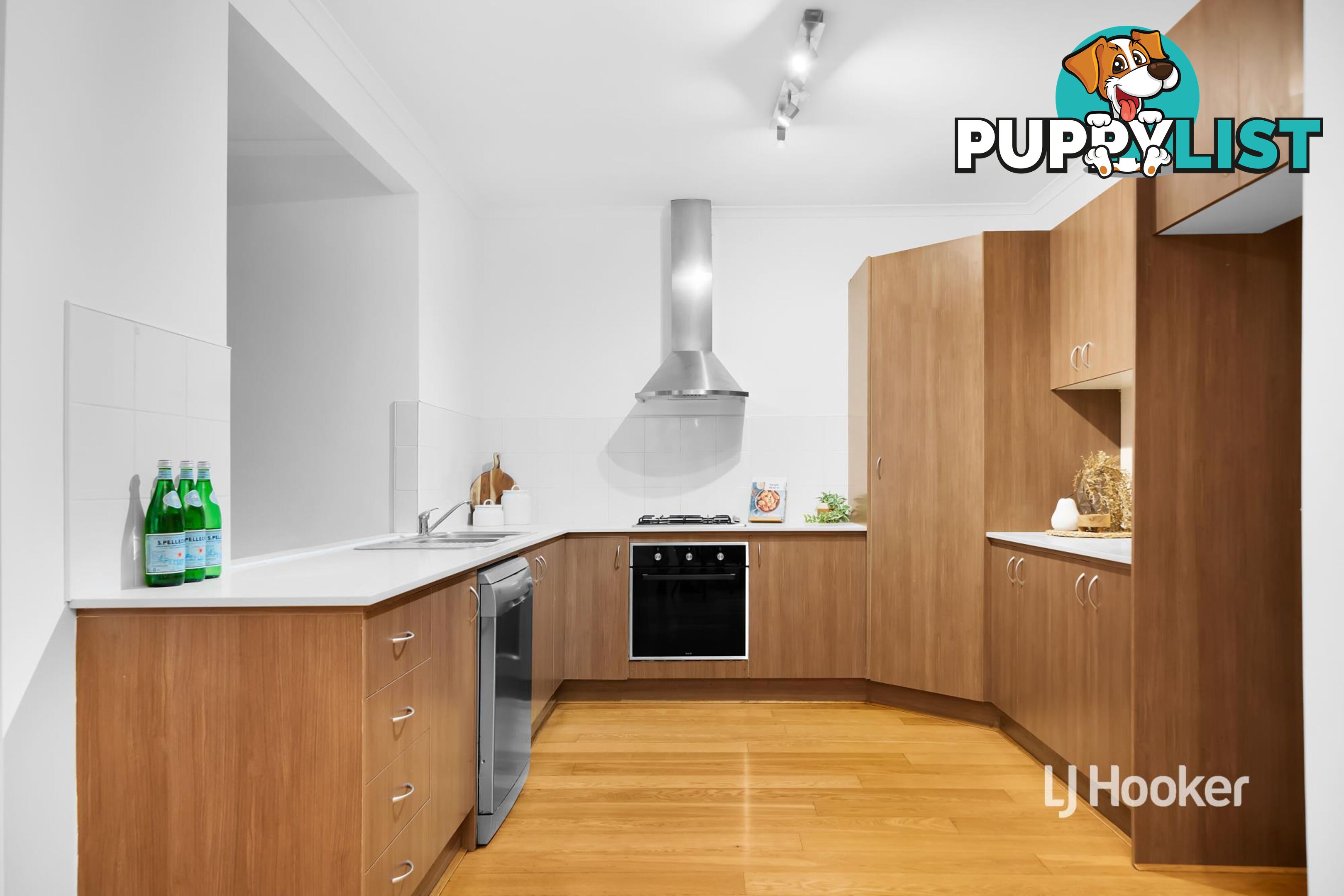104 Foxwood Drive POINT COOK VIC 3030
