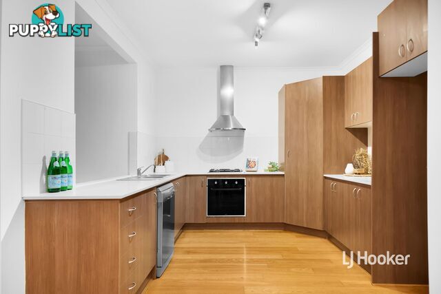 104 Foxwood Drive POINT COOK VIC 3030