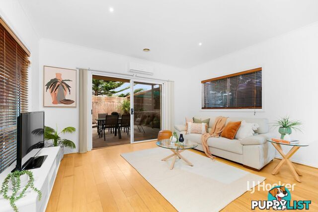 104 Foxwood Drive POINT COOK VIC 3030