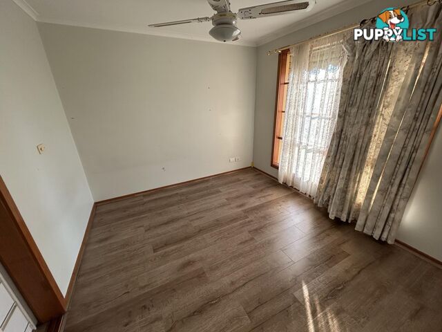 6 Miner Court WERRIBEE VIC 3030