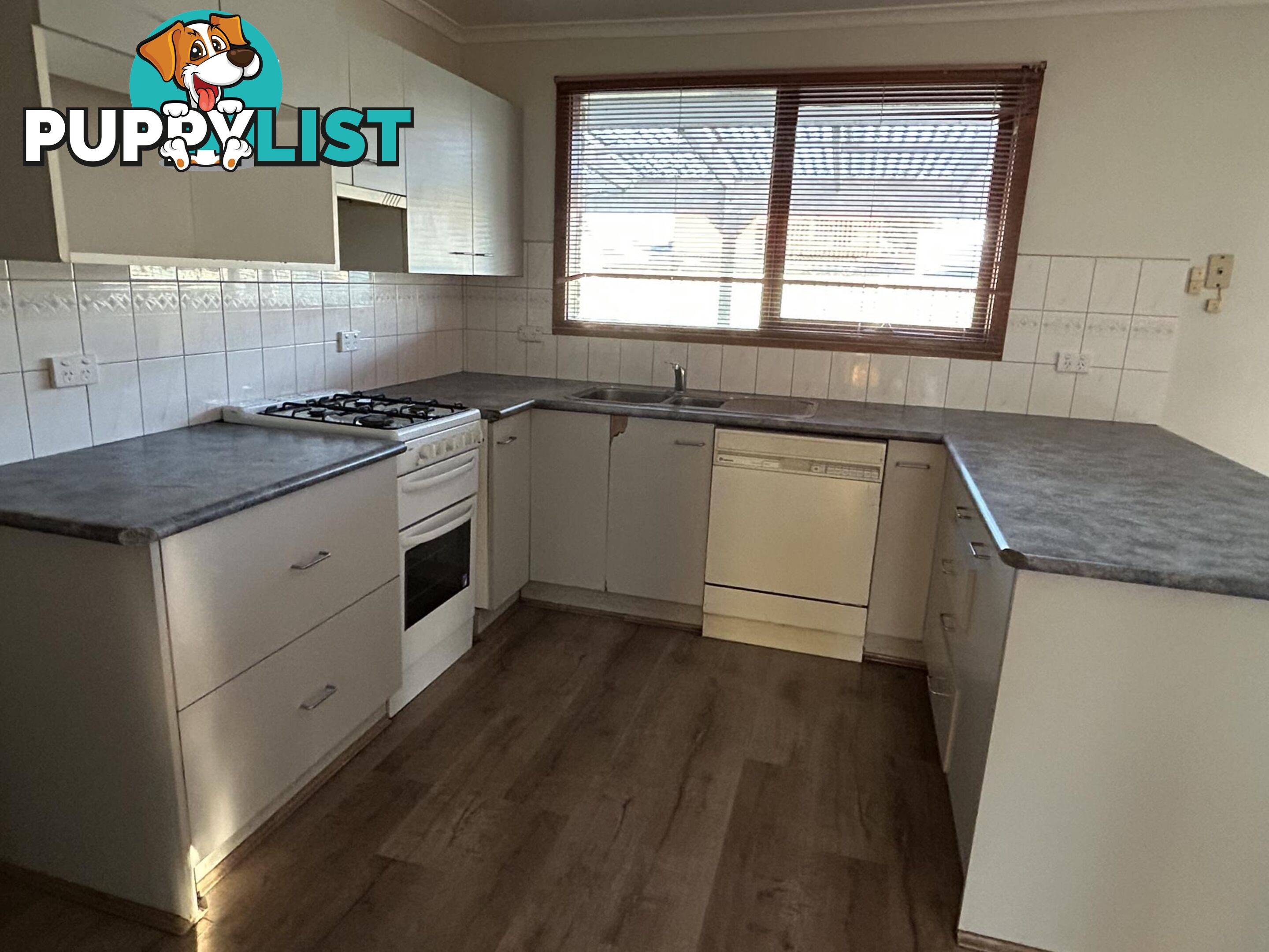 6 Miner Court WERRIBEE VIC 3030