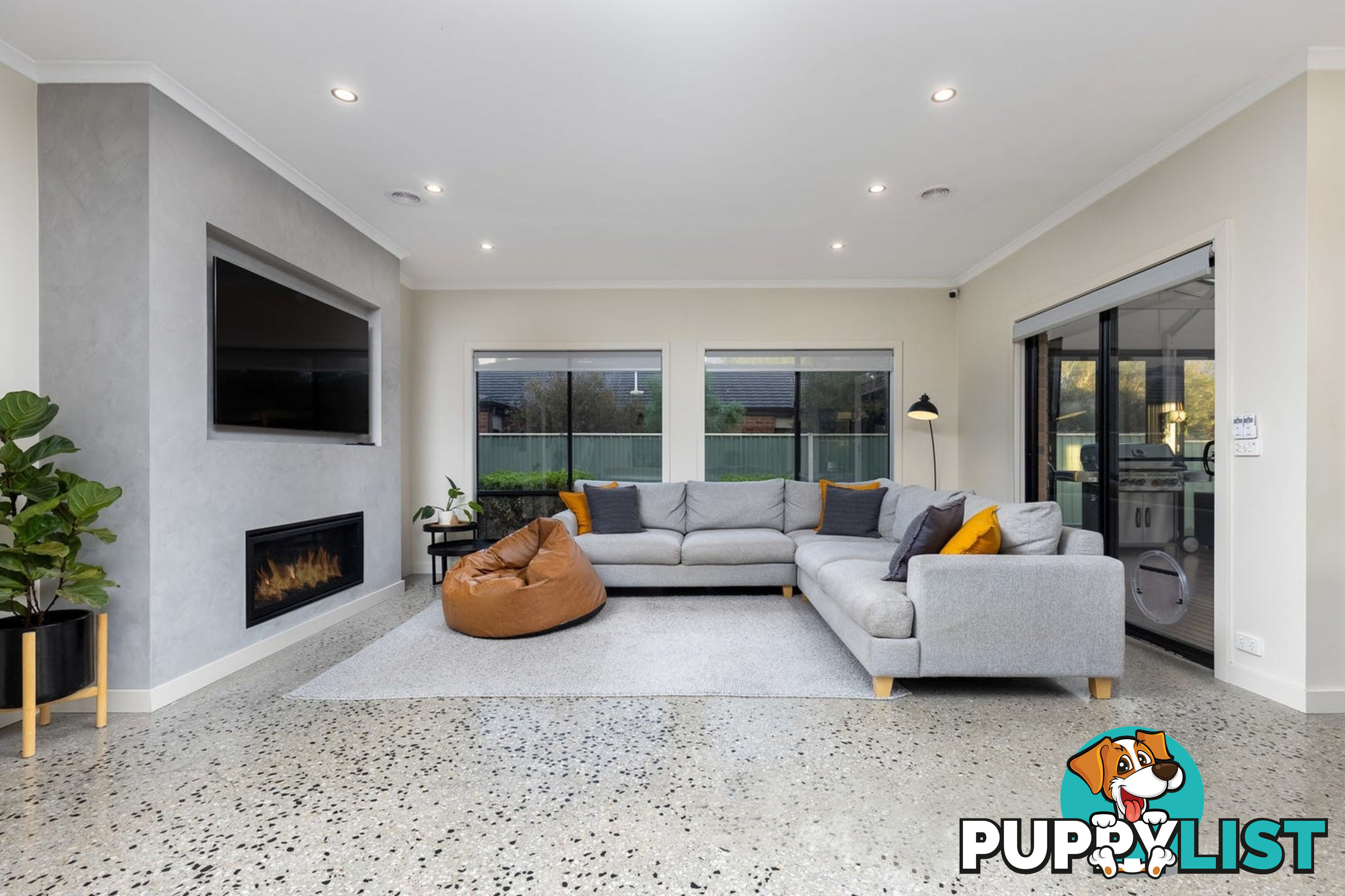 5 Oldfield Place POINT COOK VIC 3030
