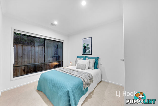 16 Urchin Way POINT COOK VIC 3030