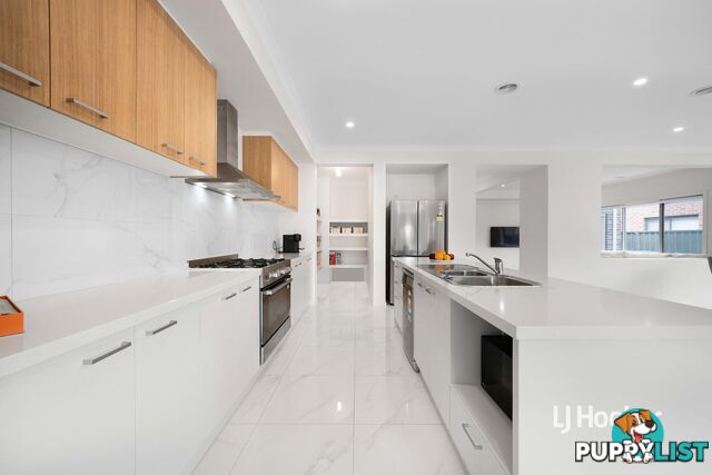 8 Clear Drive TARNEIT VIC 3029