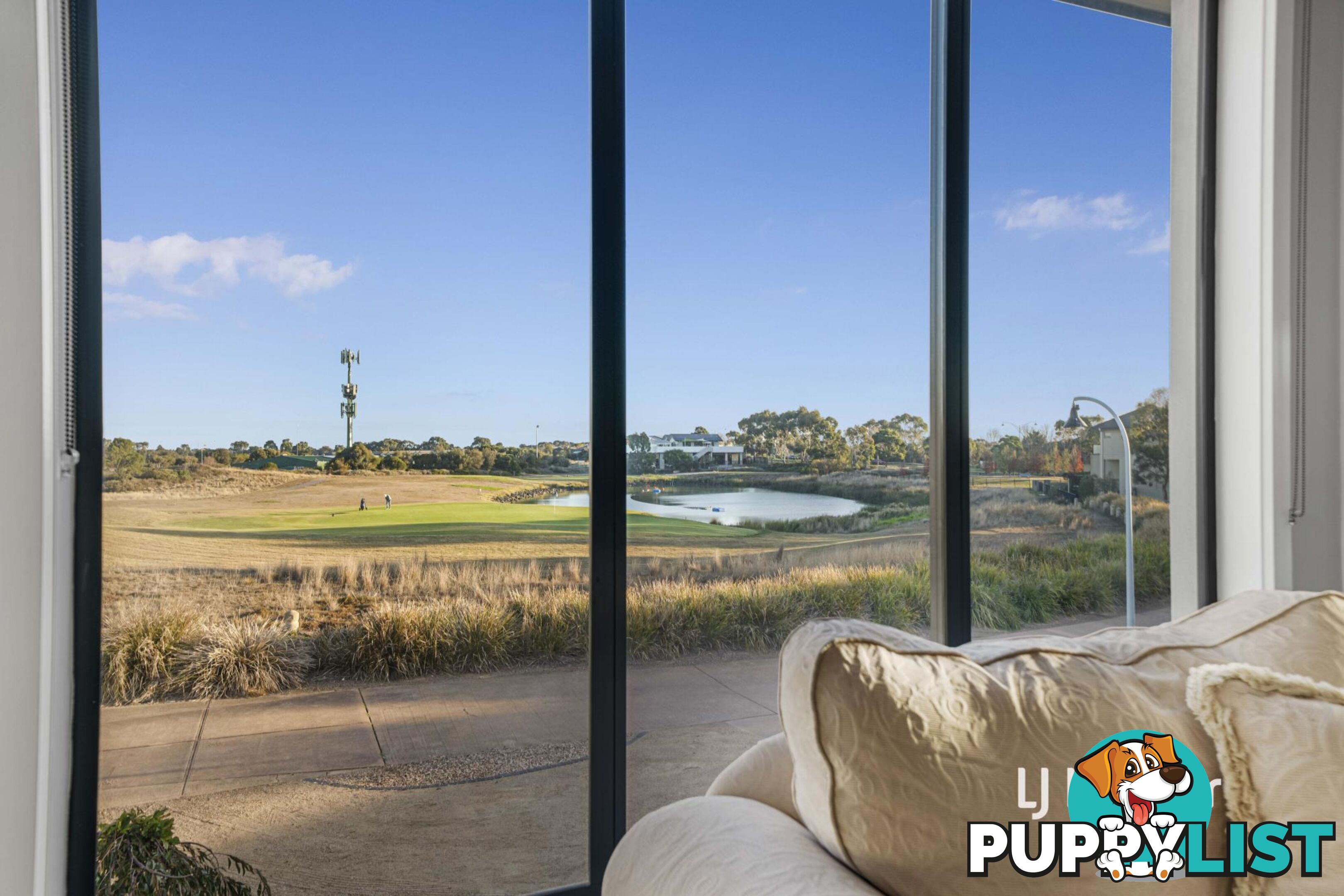 4 Eagleview Place SANCTUARY LAKES VIC 3030