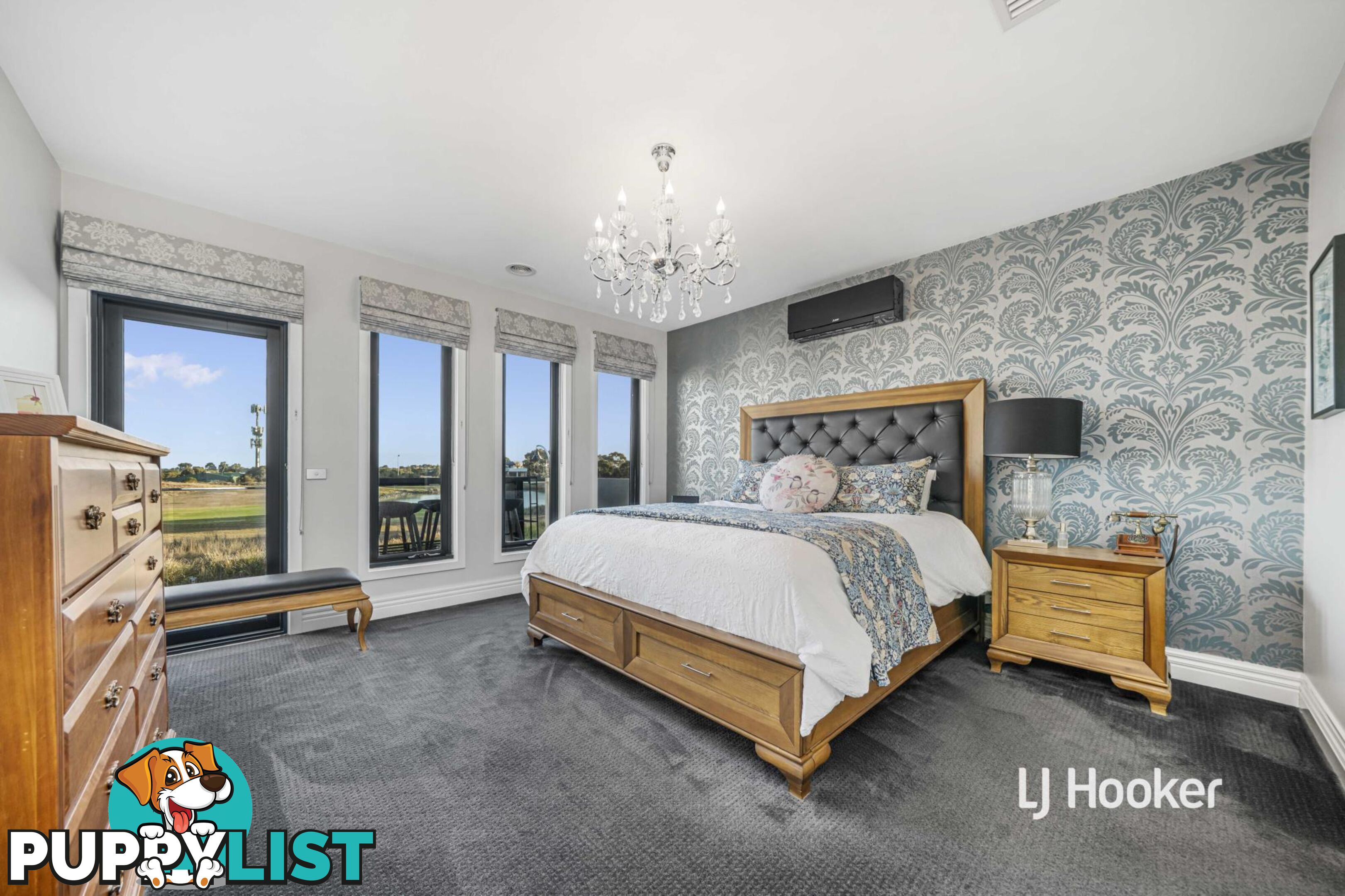 4 Eagleview Place SANCTUARY LAKES VIC 3030